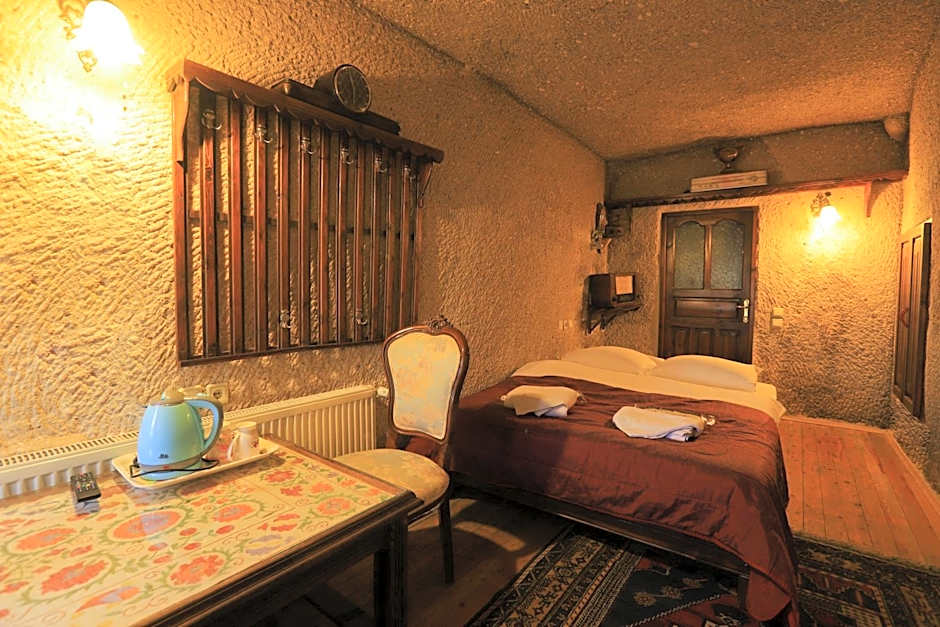 Antique Terrace Cave Suites