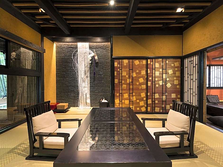 Hikyou Shirakawagensen Sansou Takefue