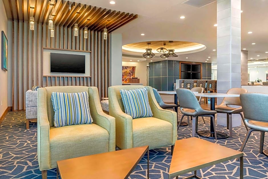 Cambria Hotel Davenport Quad Cities