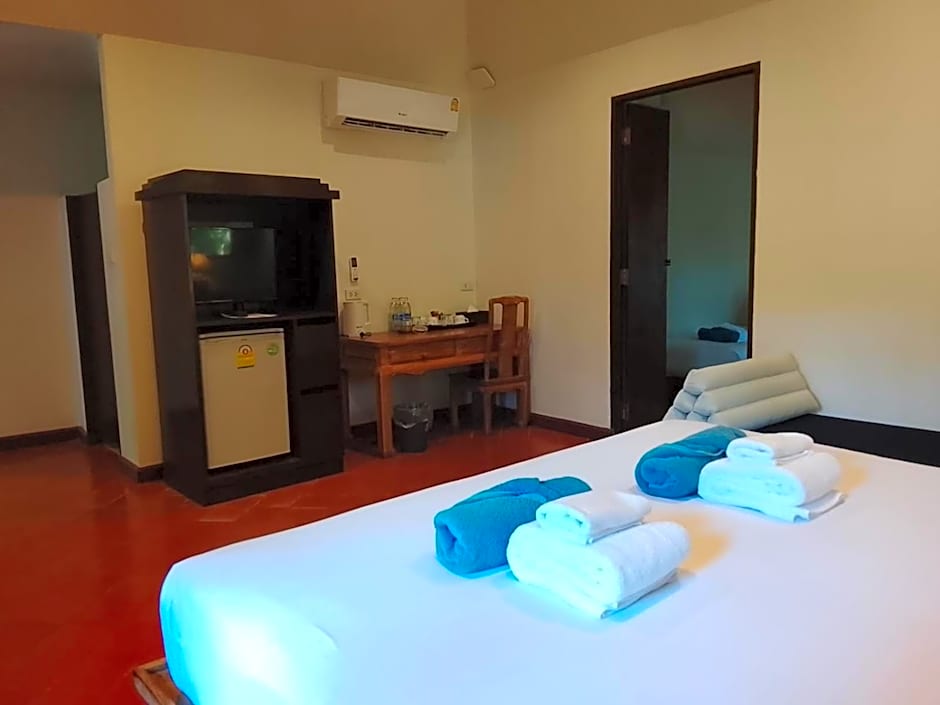 The Hive Hotel