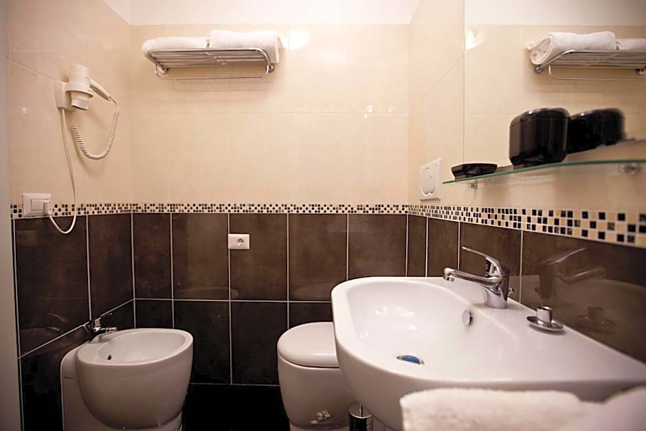 Heart of Rome Rooms