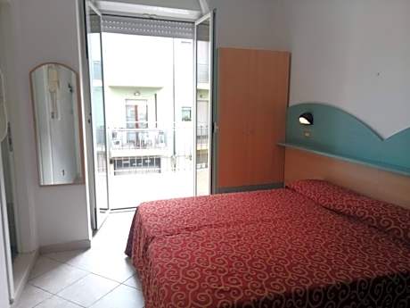 Economy Single Room