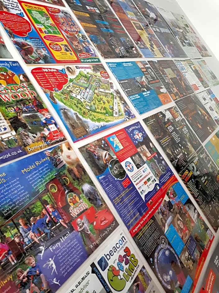 Ty Glyndwr Bunkhouse, Bar and cafe