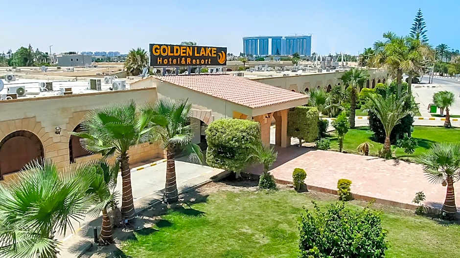 Golden Lake Marina Hotel