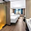 Ly New York Hotel