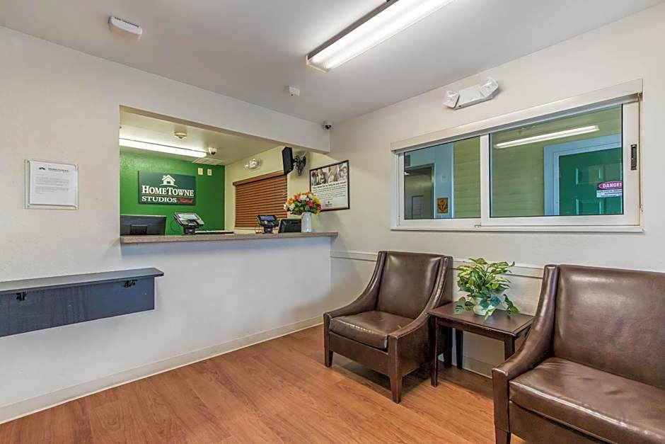 HomeTowne Studios Fort Lauderdale