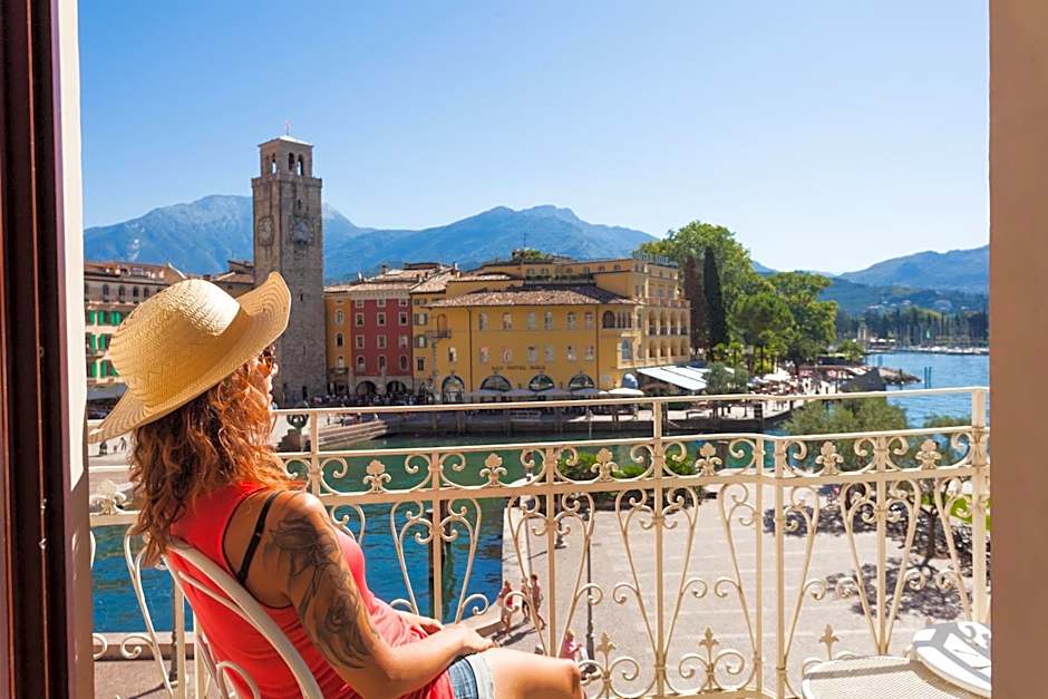 Hotel Europa - Skypool & Panorama