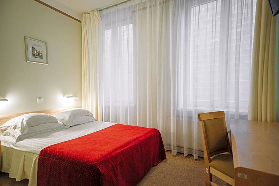 Rixwell Viru Square Hotel