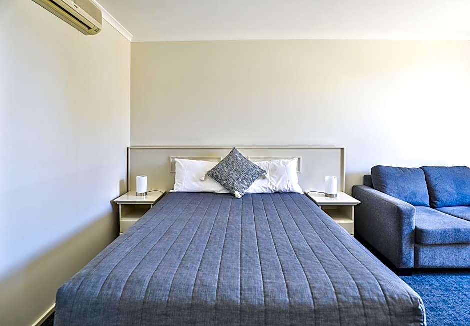 Cottonwood Motor Inn