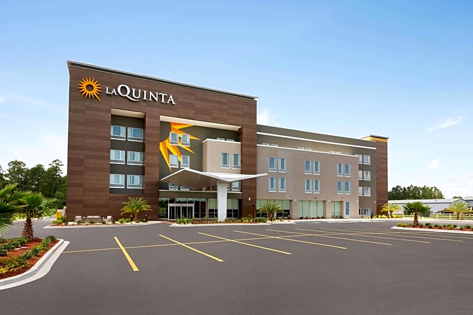 La Quinta Inn & Suites by Wyndham Brunswick/Golden Isles