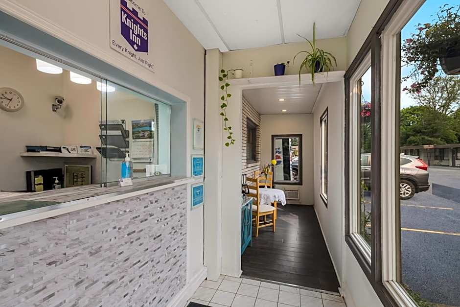 Knights Inn Burlington