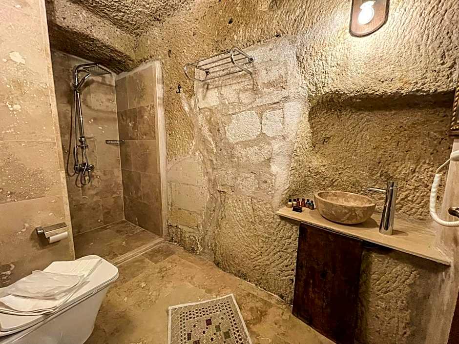 Takunya Cave Hotel