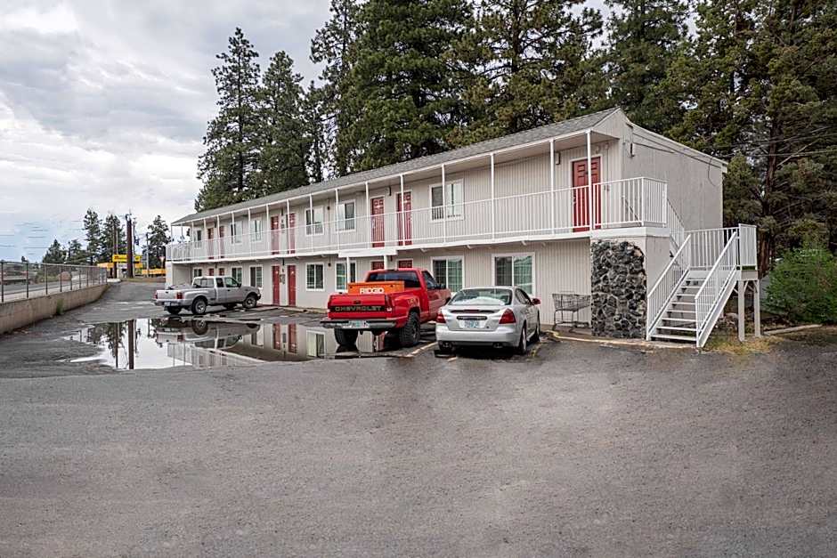 BUDGET INN BEND