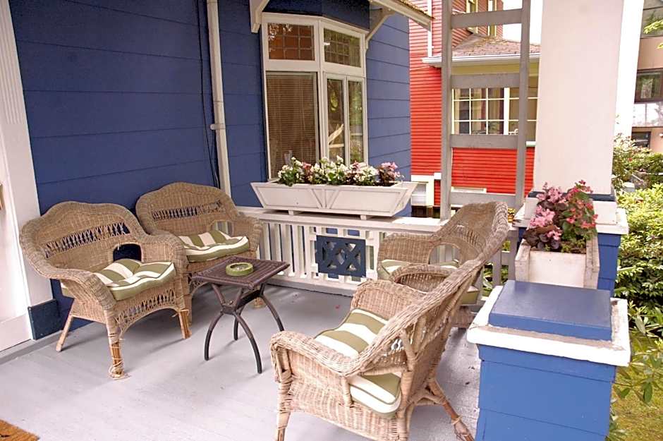 Cambie Lodge