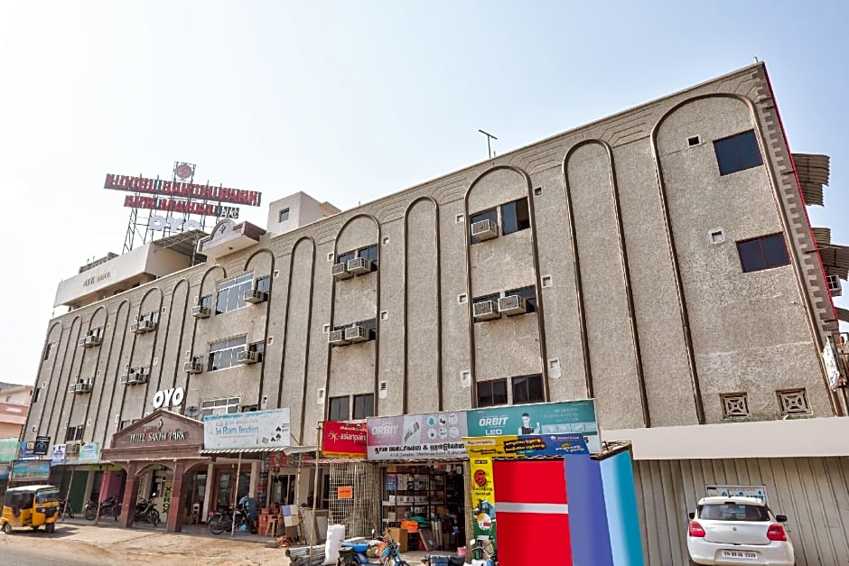 OYO Flagship 30746 Hotel Sakthi Park