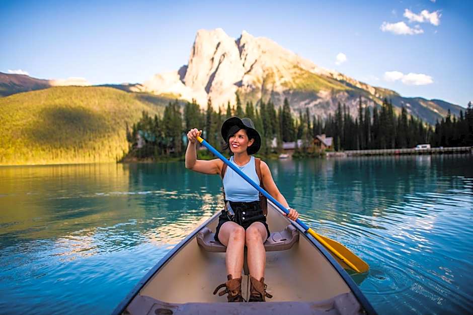 Emerald Lake Lodge