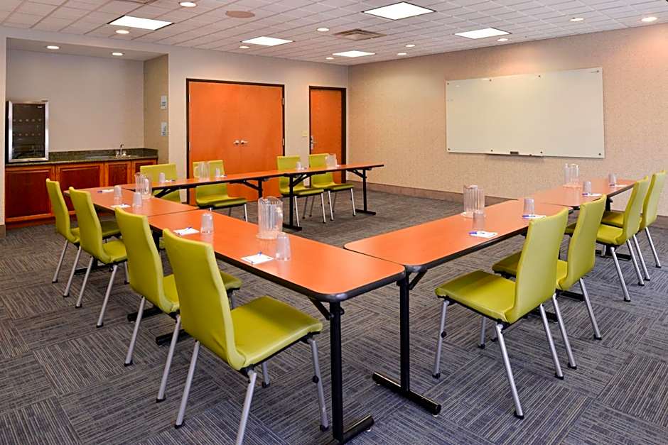 Holiday Inn Express Mineral Wells By IHG