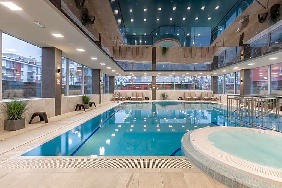 Apartament Holiday 8/25