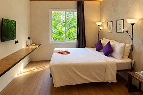 Standard Garden View Room
