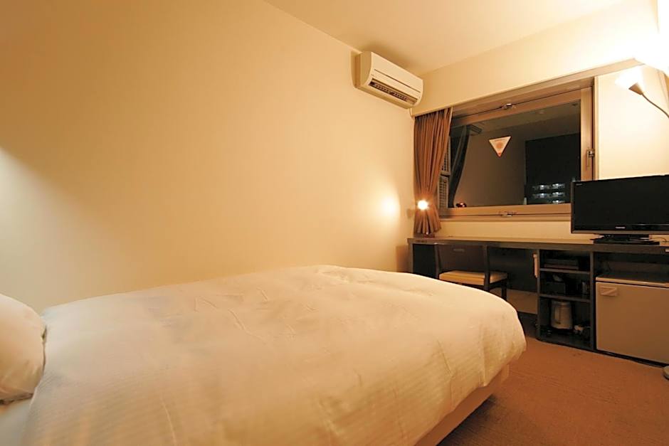 Green Rich Hotel Nishitetsu Ohashi Ekimae