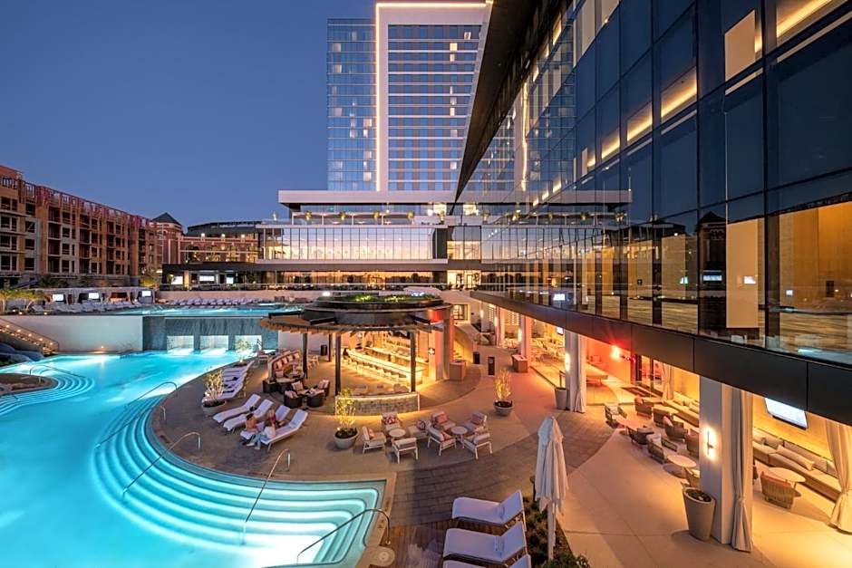 Loews Arlington Hotel