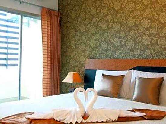 G2 Hotel Group