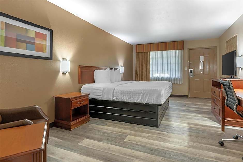 SureStay Plus Hotel Poteau by Best Western
