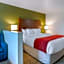 Comfort Inn & Suites Salem Northeast