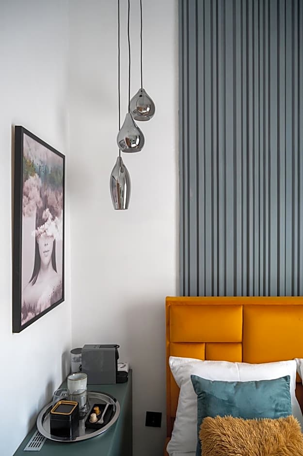 Natali luxury suites- mini rooms