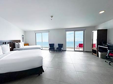 Studio Suite with Ocean View - Non-Smoking
