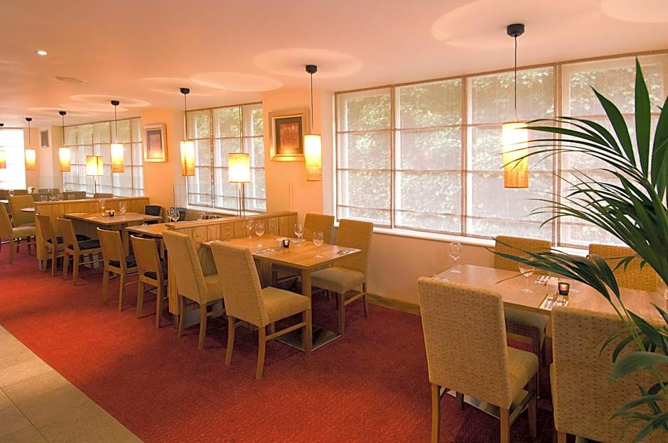 Premier Inn London Kensington (Olympia)