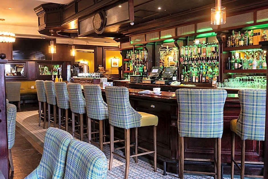 Cahir House Hotel