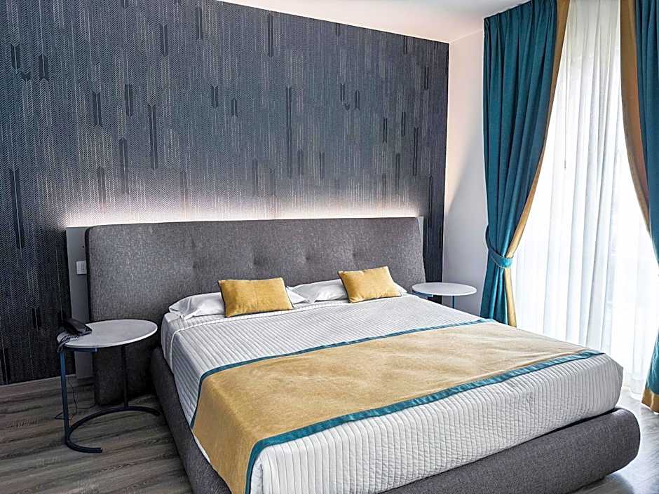 Mediterranea Hotel & Convention Center