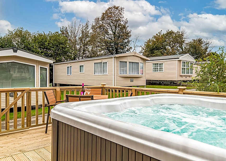 Noble Court Holiday Park