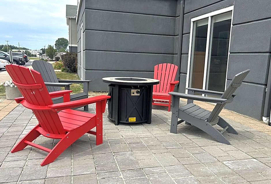 Best Western Erie Inn & Suites