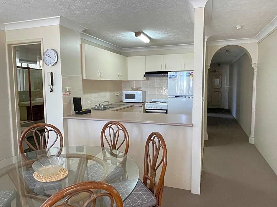 Aries Holiday Apartments