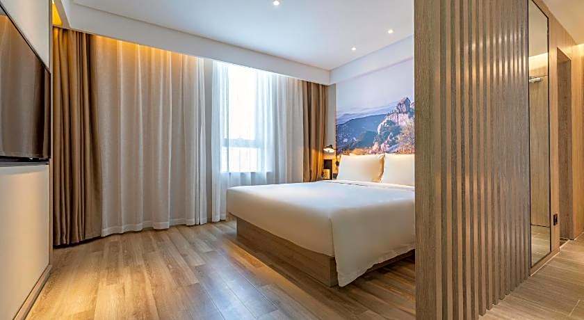 Atour Hotel Weifang Qingnian Road Taihua City