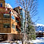 Ice House Suites and Condominiums