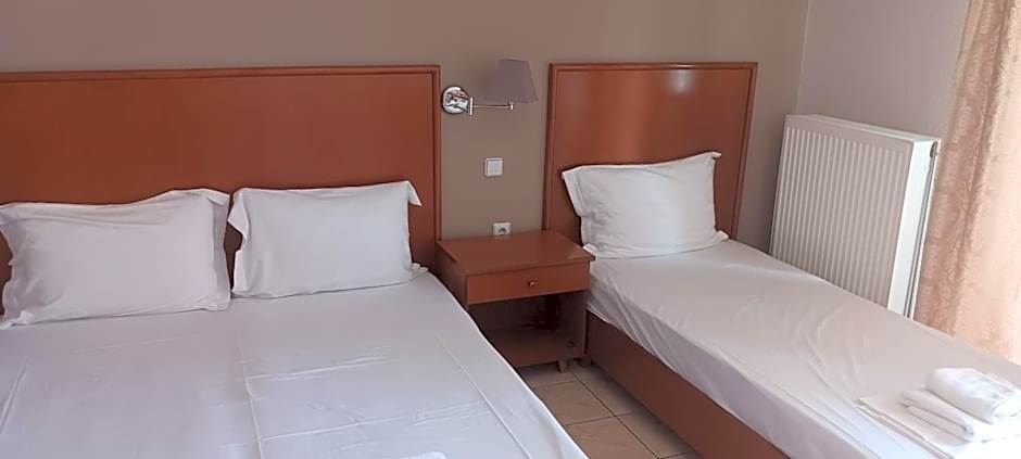 Stavros Beach Hotel