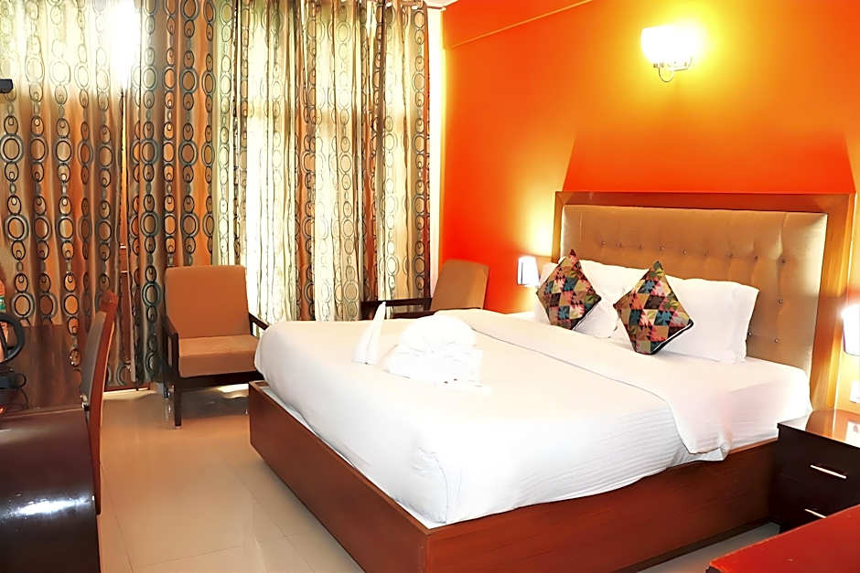 Hotel Padmini Palace