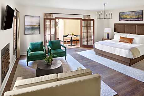 Grand King Room with Patio