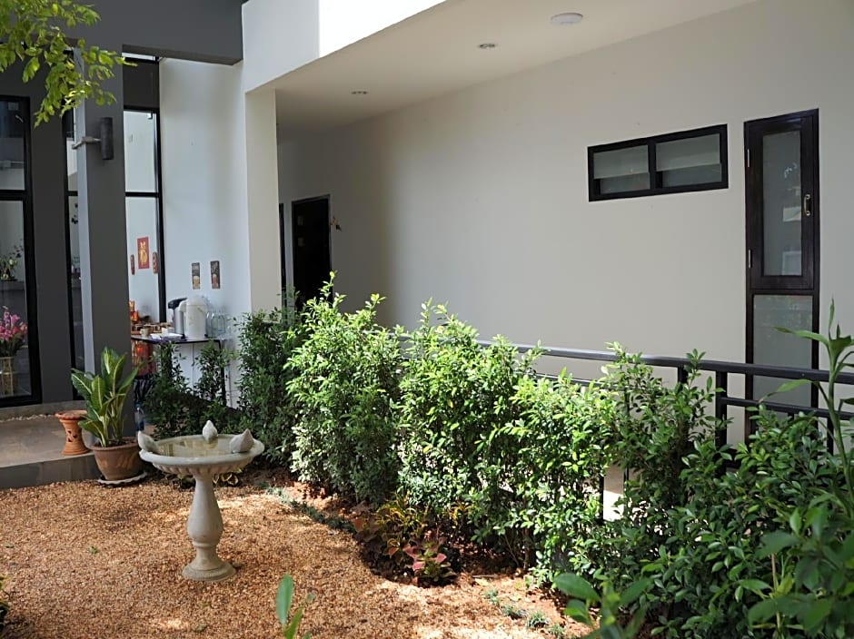 Sabai @ Chumphae Hotel