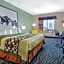 Super 8 by Wyndham Kokomo