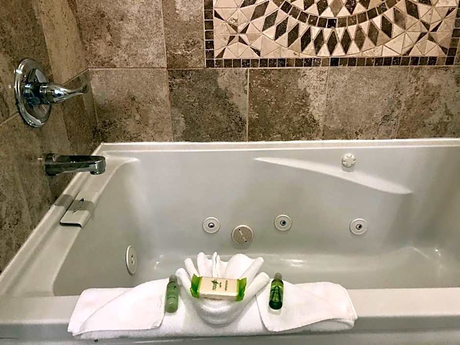 Inn at the Prom Oceanfront