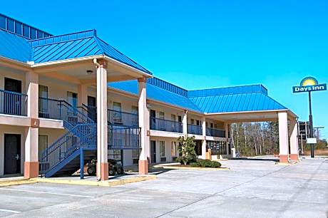 Days Inn by Wyndham Ocean Springs