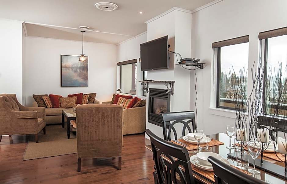 Alpenglow Penthouse by Revelstoke Vacations