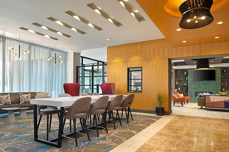 DoubleTree by Hilton Hartford Downtown
