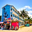 El Faro Beach Front by ÓOL Hotels