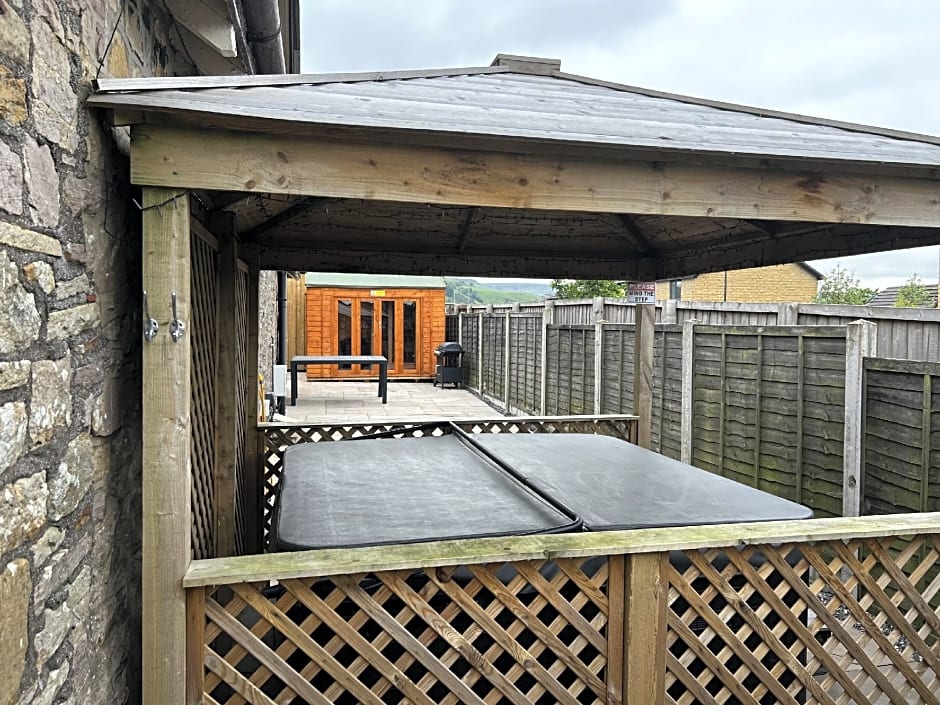 Castle House Holiday Home