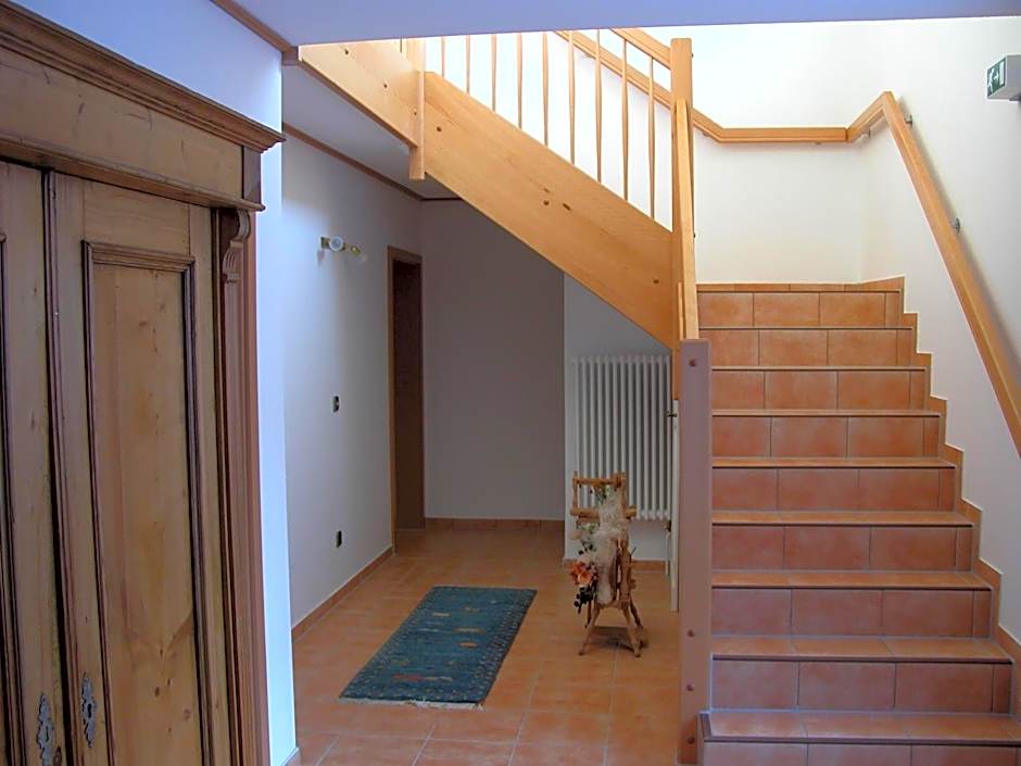 Alter Dorfkrug Am Kanal